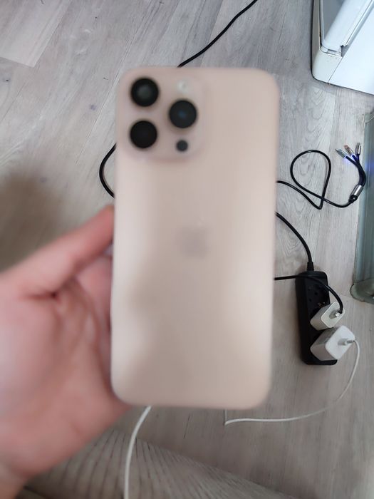 Айфон 16 про мах