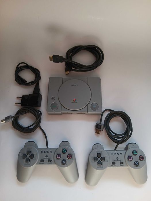 Consola PS1 Sony model SCPH1000R, Micro, Originala ,20 Jocuri incluse
