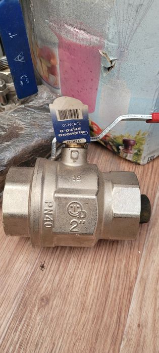 Задвижки нержавейка. Кран бронзовый
