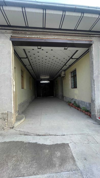 uy\hovli sotiladi, Tashmore