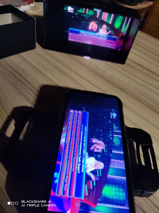 Tank 2 Unihertz проектор продава/бартер