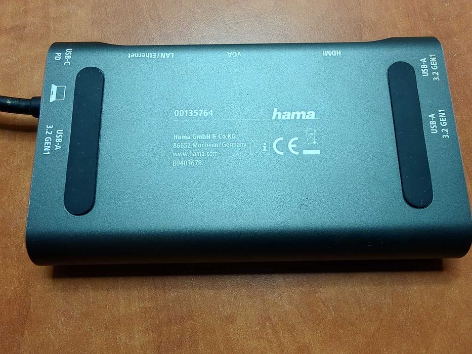 Hama Staie Docking 7în1 USB-C 3x USB-A 3.1 HDMI VGA LAN USB-C (PD)