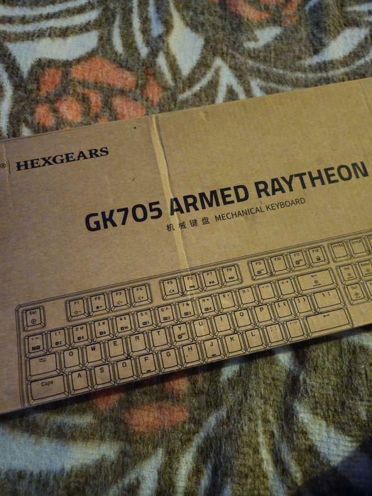 Механична клавиатура Hexgears GK705, hot swappable, cherry red