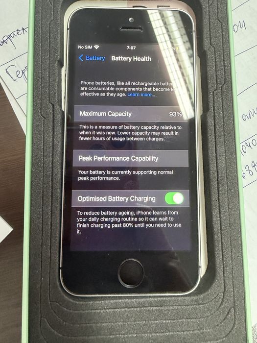 Iphone se 64GB като нов