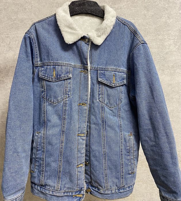 Продам джинсовую куртку, недорого