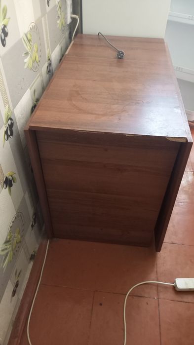 Стол книжка большой