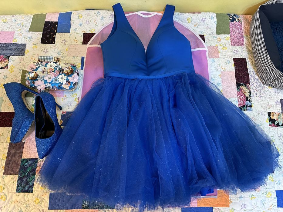 Бална рокля,токчета и чанта