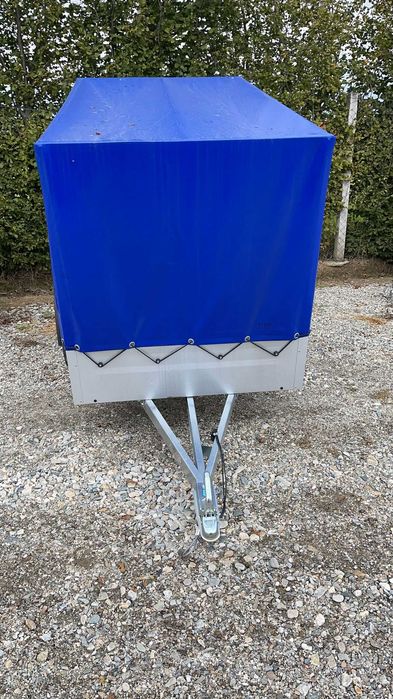 Remorca tractabila cu categoria B 750 KG