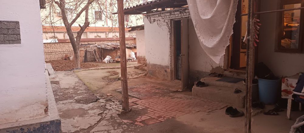 Юнусабад Туманида Шахристанскийда Ер Хисобида 6,7-соток Ховли Сотилади