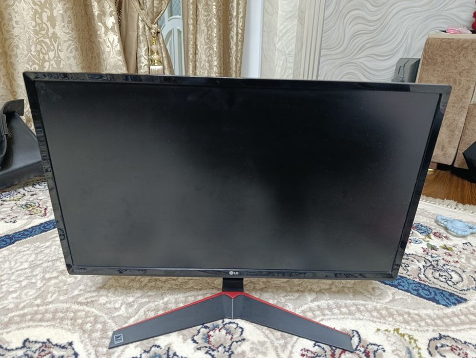 Продам   монитор ..