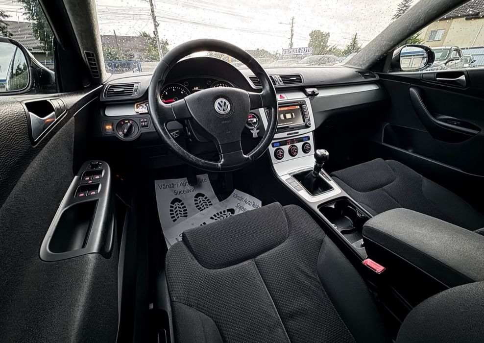 VOLKSWAGEN Passat 2010 — imagine 3