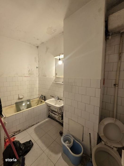 Apartament cu o camera in M-uri, 30 mp., etajul 1.