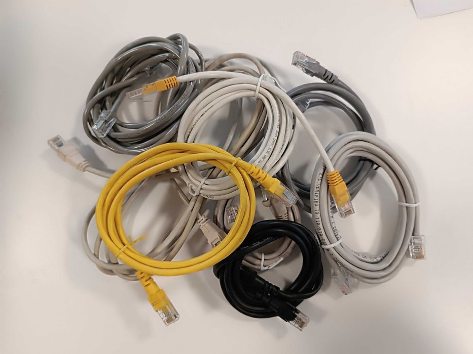 Cabluri IT / Audio / Video  (USB, VGA, DVI, SATA, alimentare)