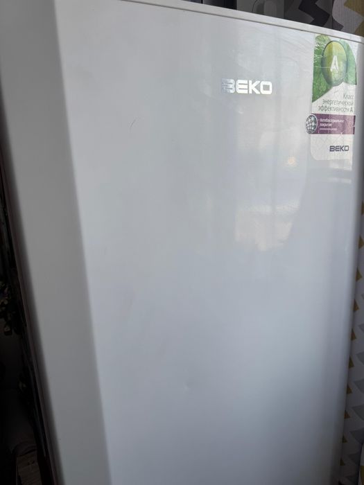 Холодильнив веко