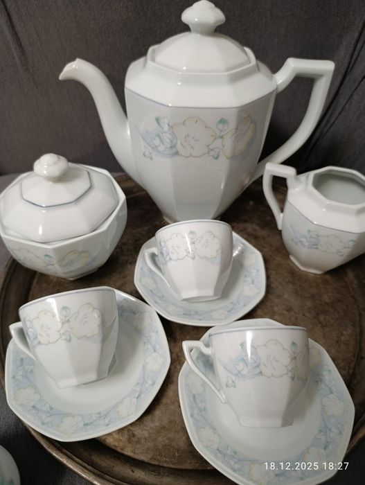 Сервиз за кафе на Лимож