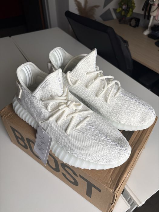 Adidas Yeezy Boost 350 V2 Cream White - Mărimea 44