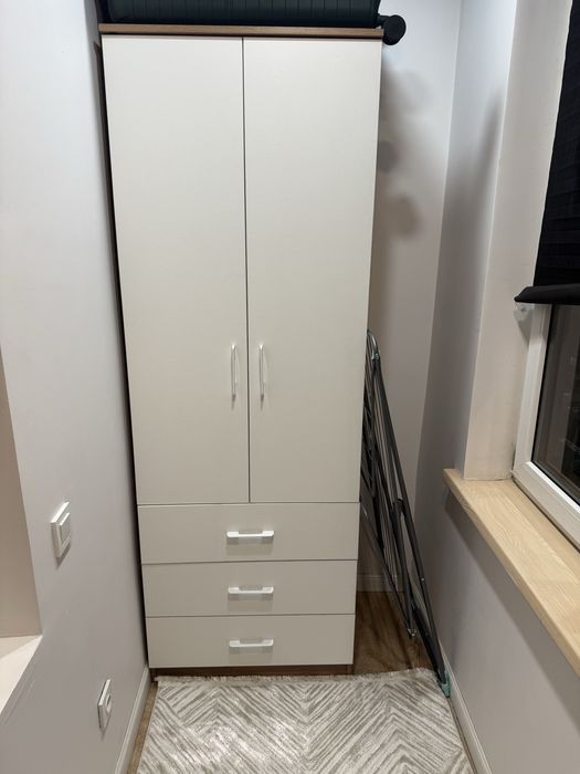 Продам шкаф для одежды