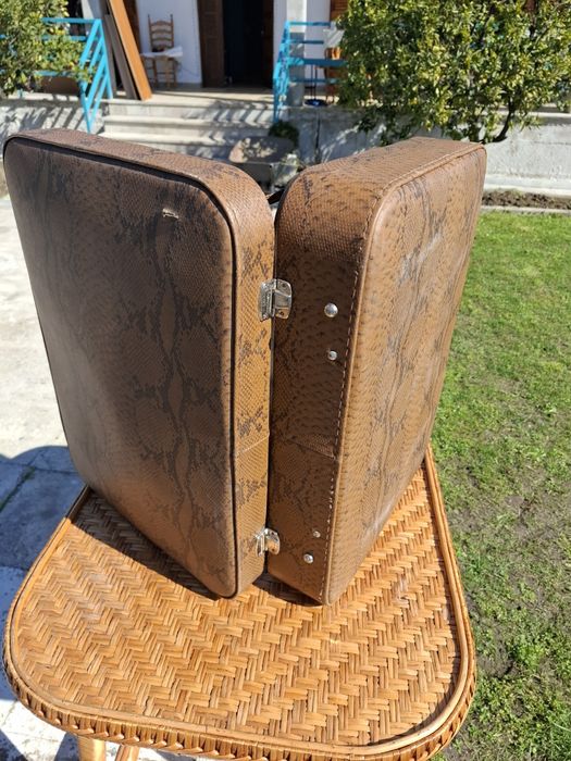 Винтидж Куфар, видял много неща