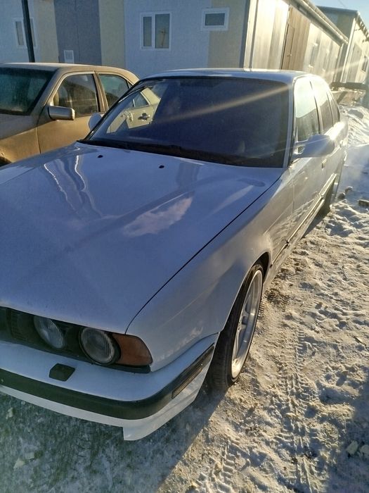 Машина сатылады вмw