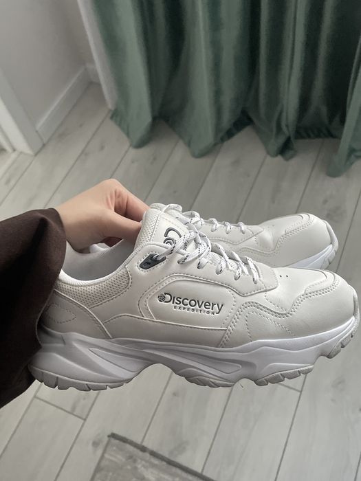 Кроссовки Discovery оригинал, 40размер