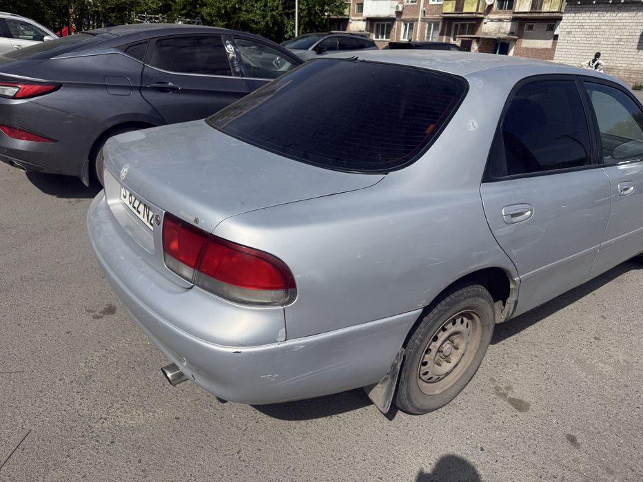 Mazda 626 cronos