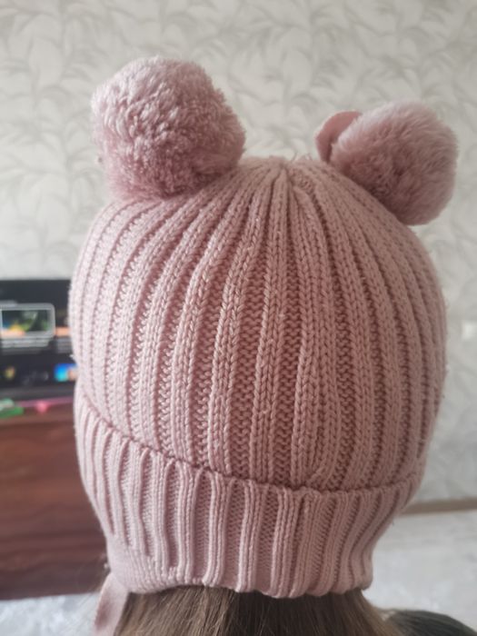 Продам детские шапки