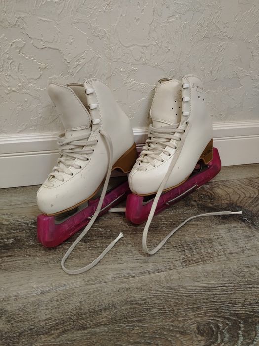 Продам коньки edea overture лезвие mark 4