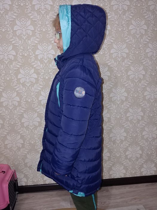 Куртка для довечки  зима.