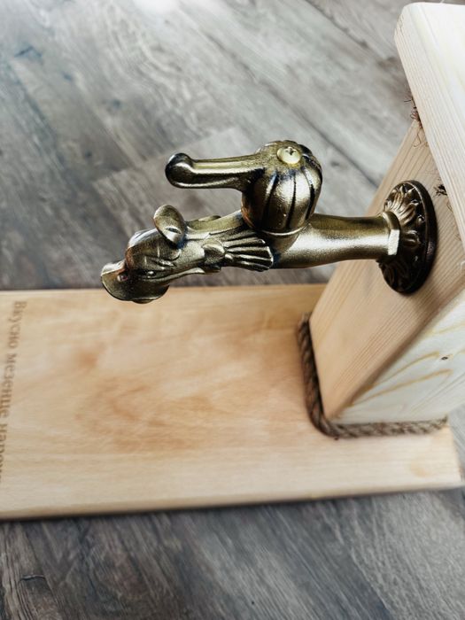 Диспенсър за алкохол