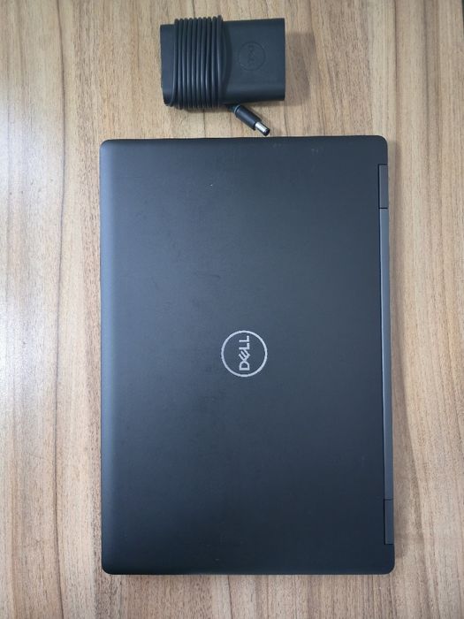 Лаптоп Dell Latitude 5590, i5-8th, 8GB RAM, 256GB  NVMe, 15.6"