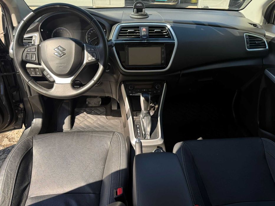 De vanzare Suzuki SX4 s-cross 1.4 boosterjet allgrip glx 4x4 automat – 2019