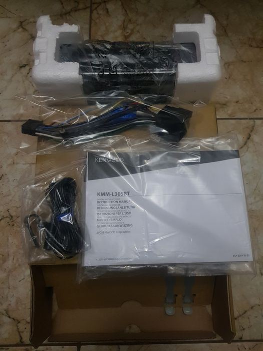 KENWOOD  модел Kмм_L305BT