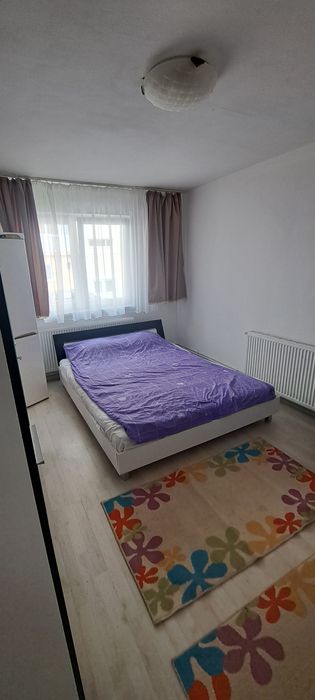 Inchiriez garsonieră