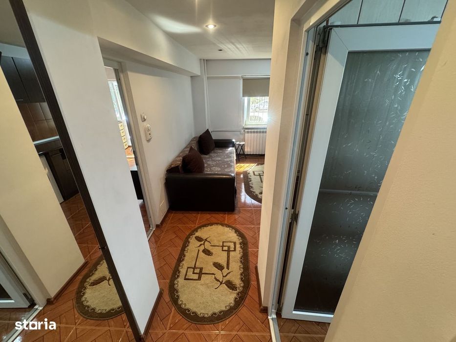 Apartament cu o cameră 40mp parter cu balcon zona Bratianu Scoala nr.