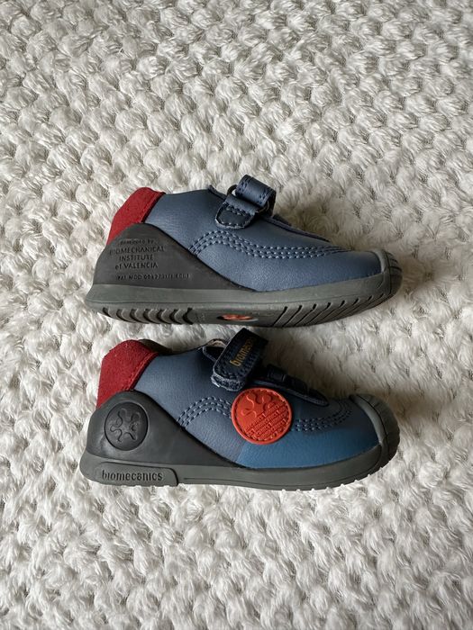 Обувки за прохождане BIOMECANICS 20 размер