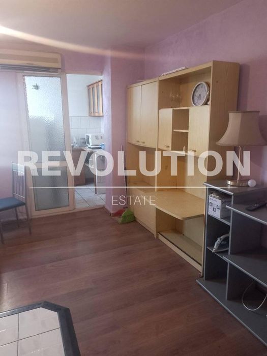 Дава се под наем Двустаен апартамент в Варна, Победа - 82 кв.м за 395 € - Снимка #3