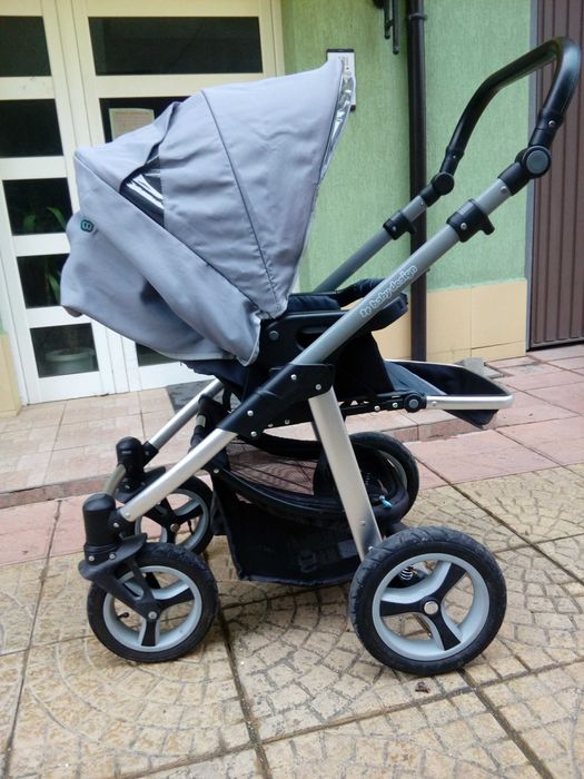 Бебешка количка- три коша 100лв.+ Чанта