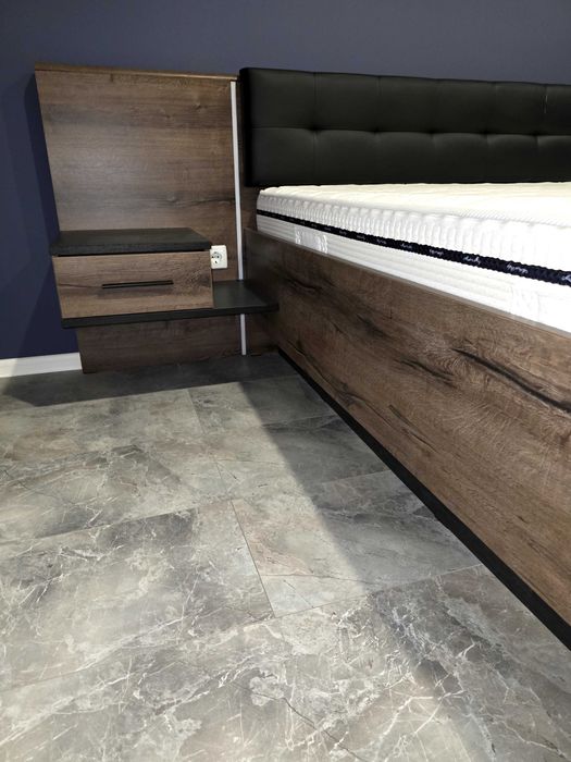 Легло 180/200 с нощни шкафчета 2 бр.  и осветление в Добрич