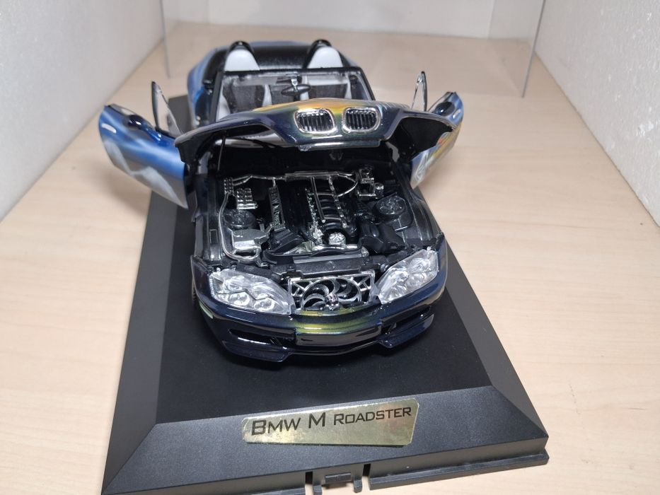 Scara 1:18 bmw m roadster bburago