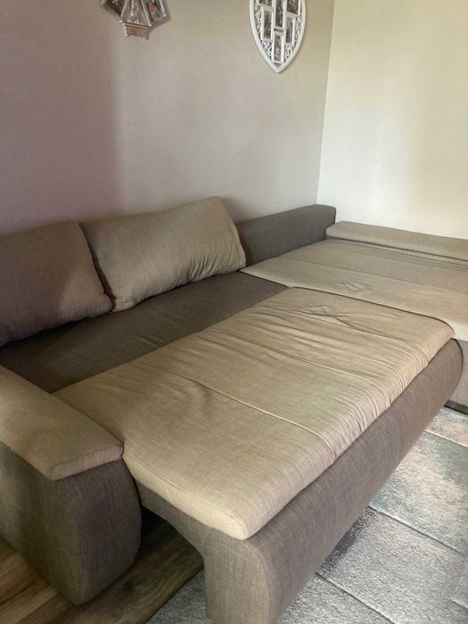 Продавам ъглов диван