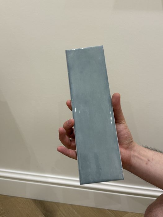 Продам плитку кабанчик