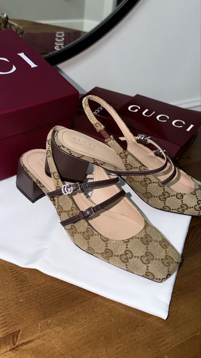 Туфли босоножки