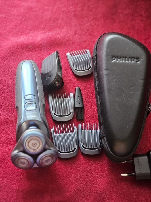Aparat de ras Philips Series 6000