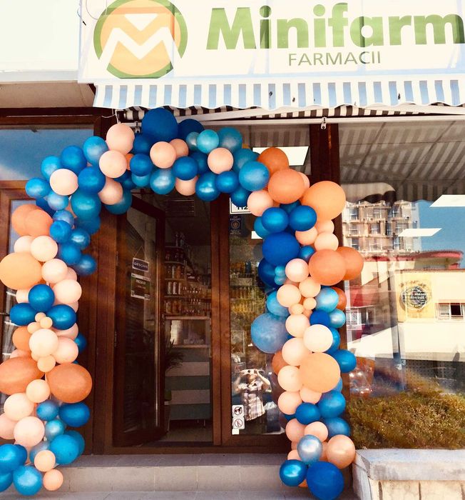 Arcada din  baloane sau flori, aranjamente pentru majorat, botez