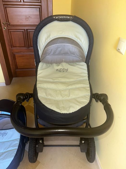 Бебешка количка ZIPPY 2 в 1