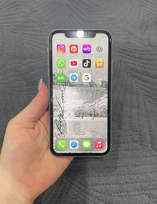 Продам IPhone 11 128 гб