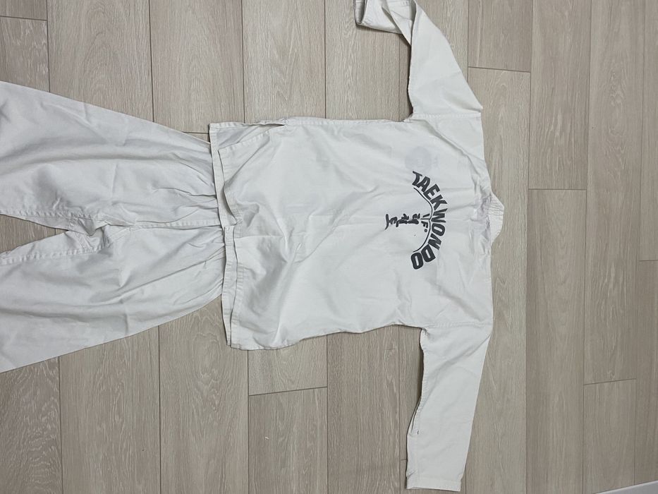 Прoдам форму таеквондо