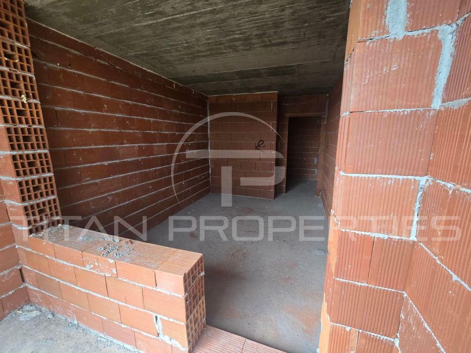 Двустаен за продажба в ж.к. Малинова долина