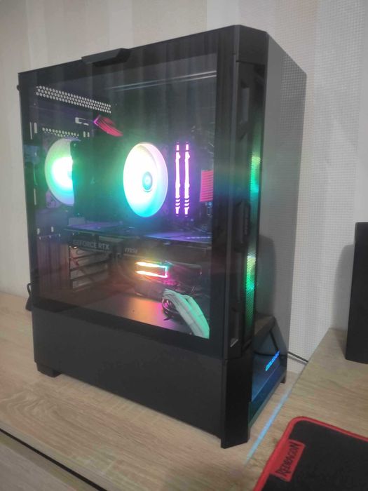 Компютър без захранване, ссд и видеокарта. (5600x, B550, 16gb 3200)