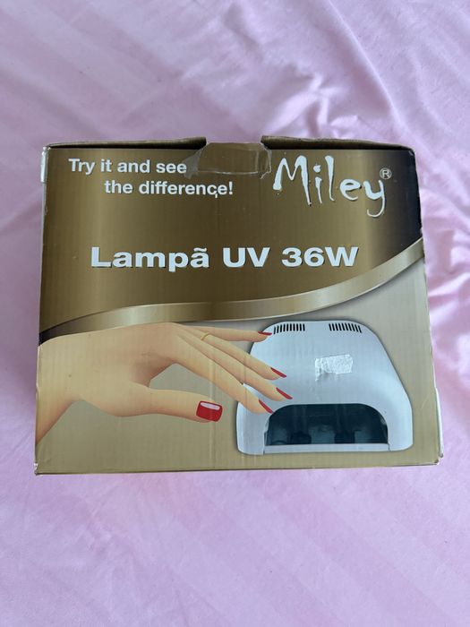 Lampa UV pentru unghii